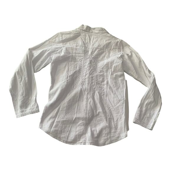 Novica womens small white Lilly of the Incas button front blouse was embroidered - Picture 2 of 12